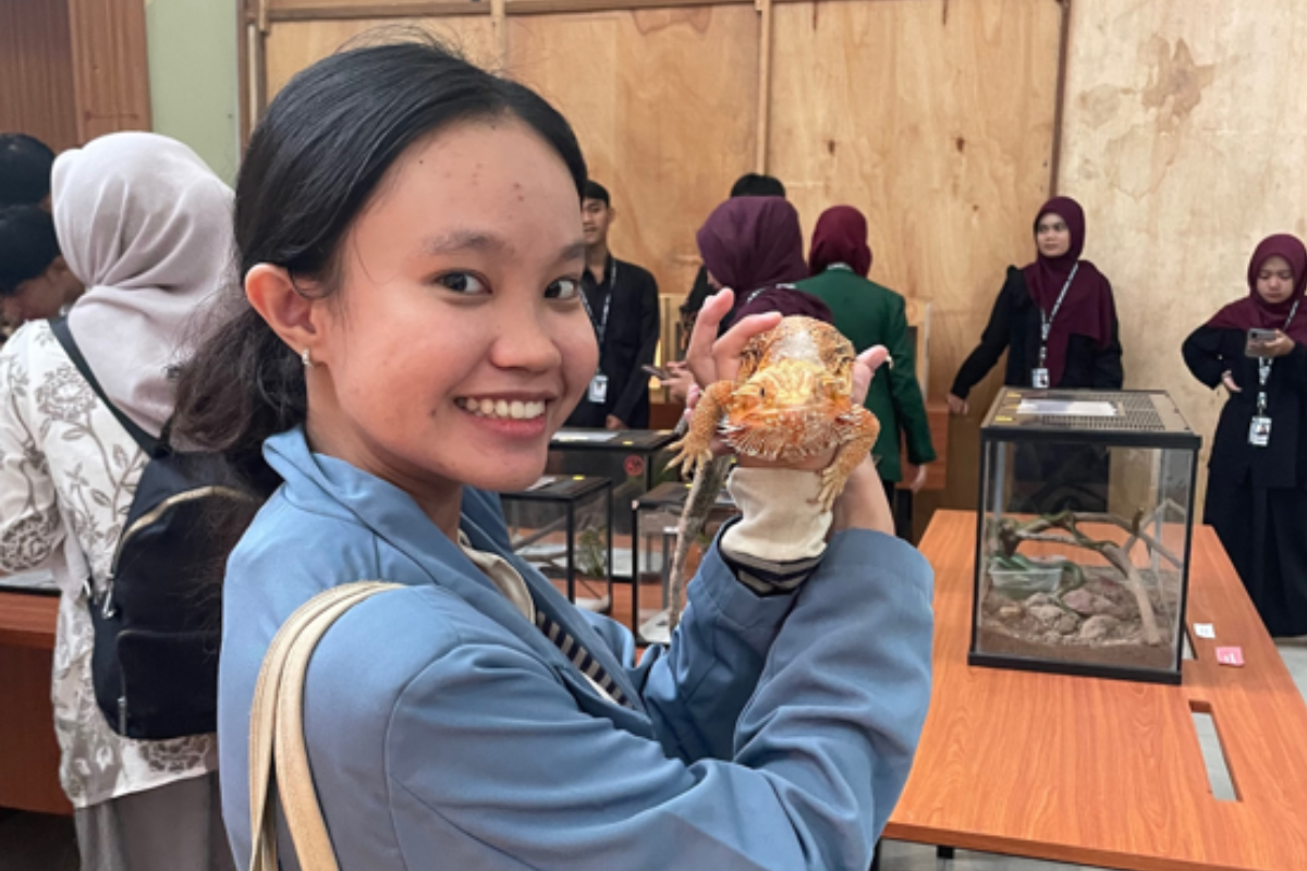 Tim Cihuy ISI Yogyakarta Sabet Juara II, Angkat Isu Lingkungan di Ajang Debat Nasional