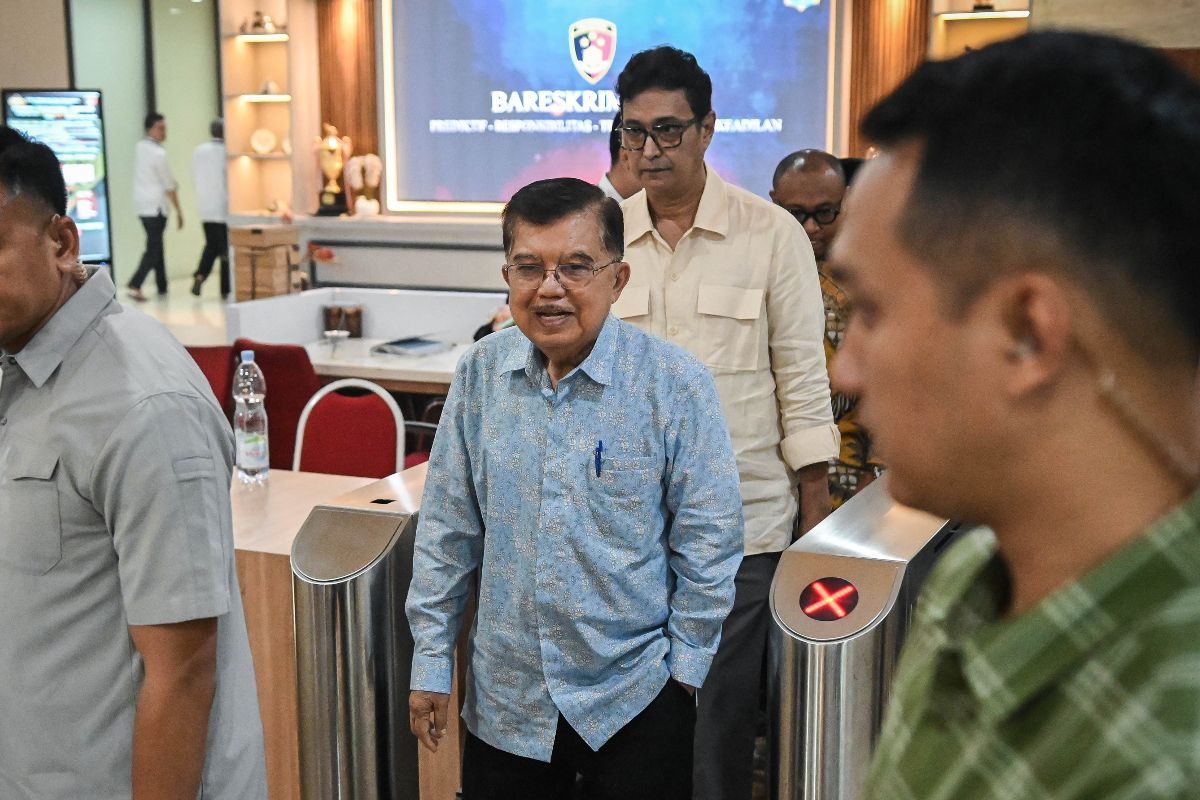 Jusuf Kalla Beri Solusi Selesaikan Sengkarut Tudingan Ijazah Palsu Jokowi, Ini Katanya!