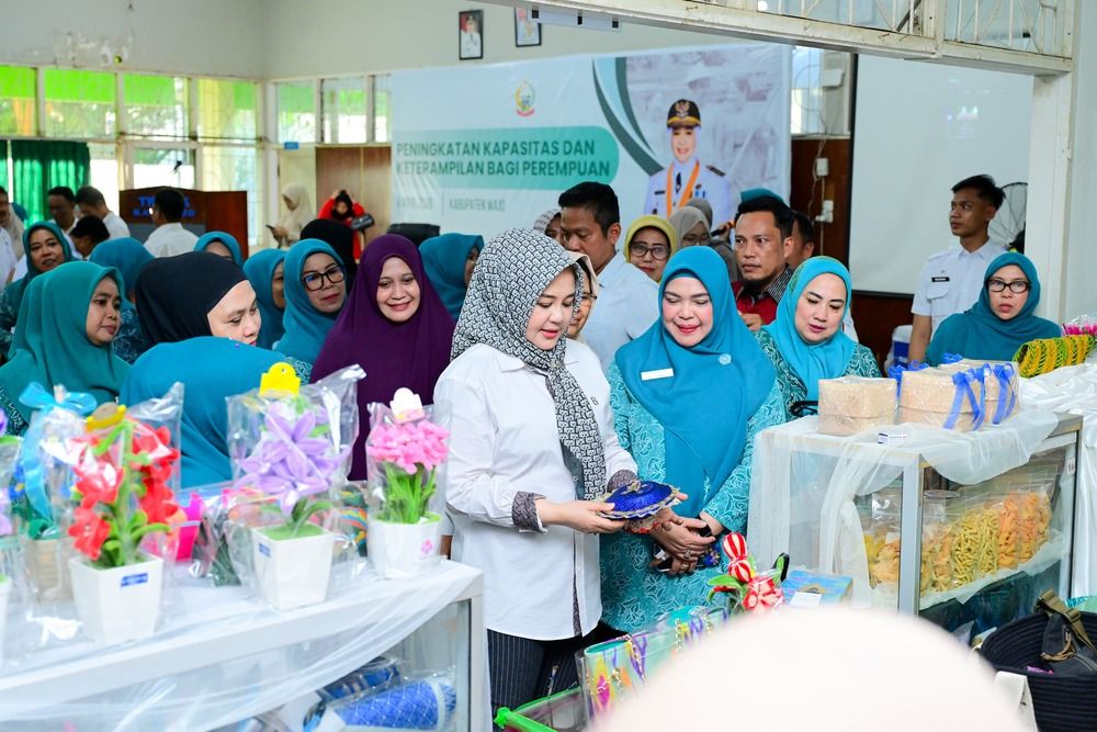 Wagub Fatmawati Dorong Perempuan Wajo Mandiri, Pelatihan Bosara Jadi Jalan Kuatkan Ekonomi Keluarga