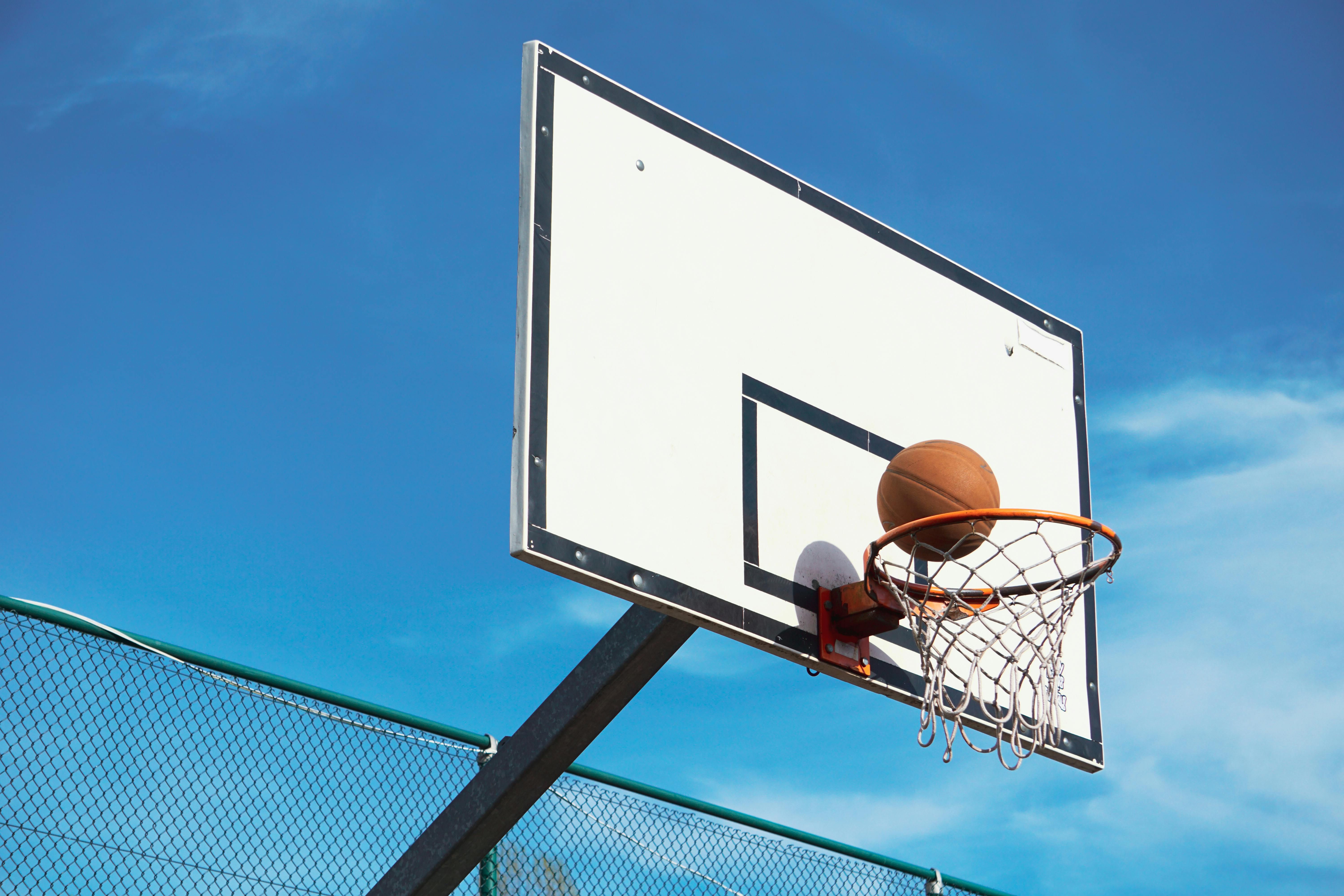 Lapangan Basket Borarsi Manokwari Jadi Ikon Baru Ruang Publik Modern dan Sport Center Terpadu