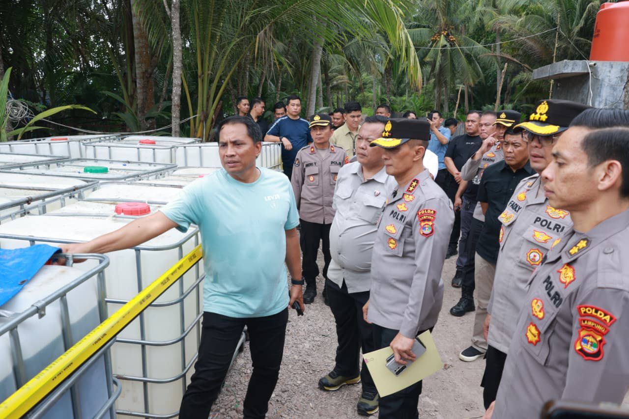 Polda Lampung Bongkar Penimbunan BBM Ilegal yang Rugikan Negara hingga Rp160,7 M