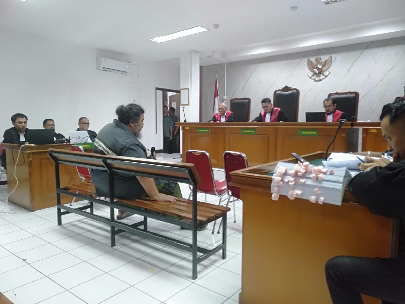 Sidang Ijon Proyek Bekasi: Anggota Polri Akui Jadi Perantara, Terima Rp16 Miliar