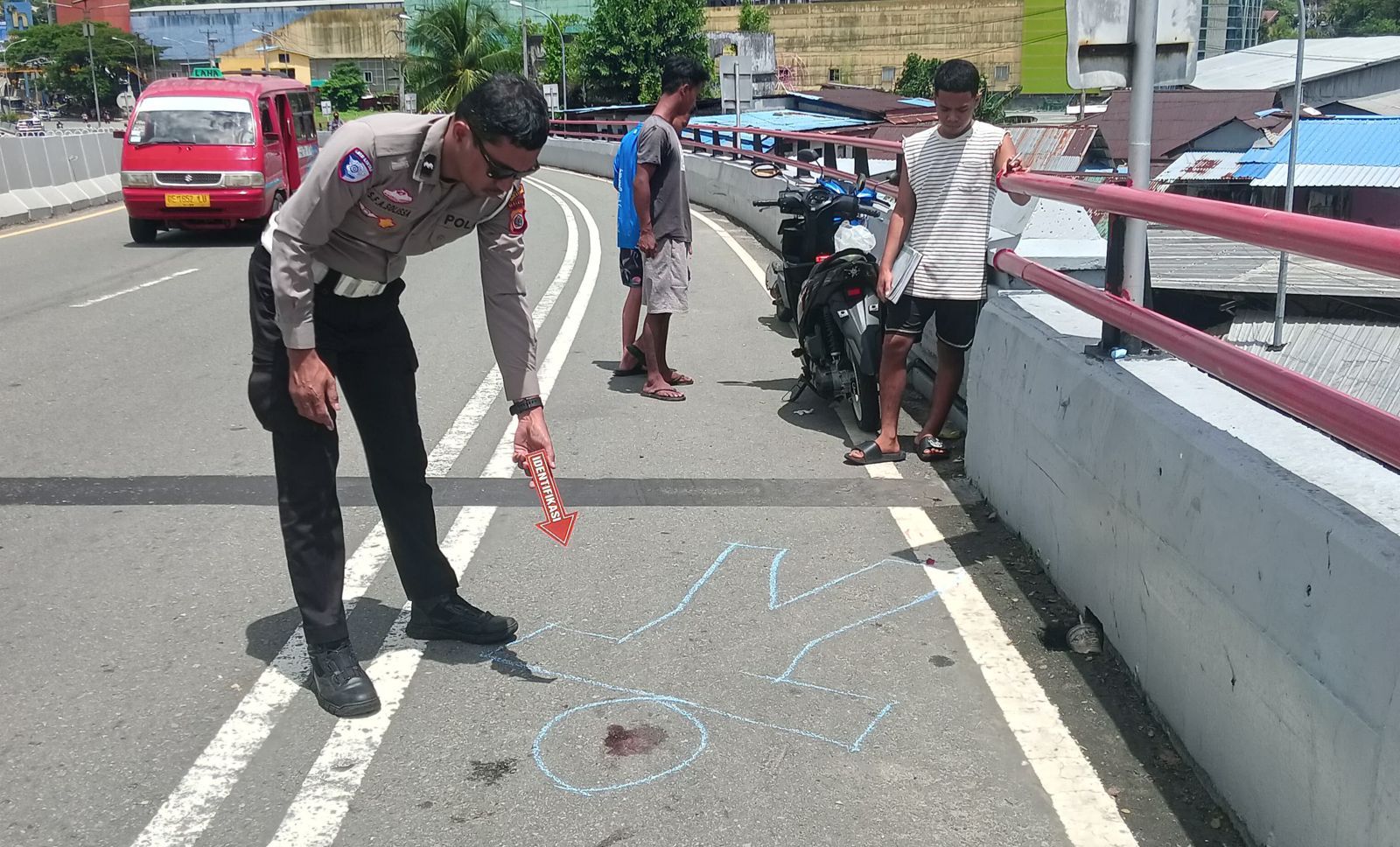 Hilang Kendali, Pengendara Motor IRT Tewas Usai Tabrak Pembatas Jalan JMP Ambon
