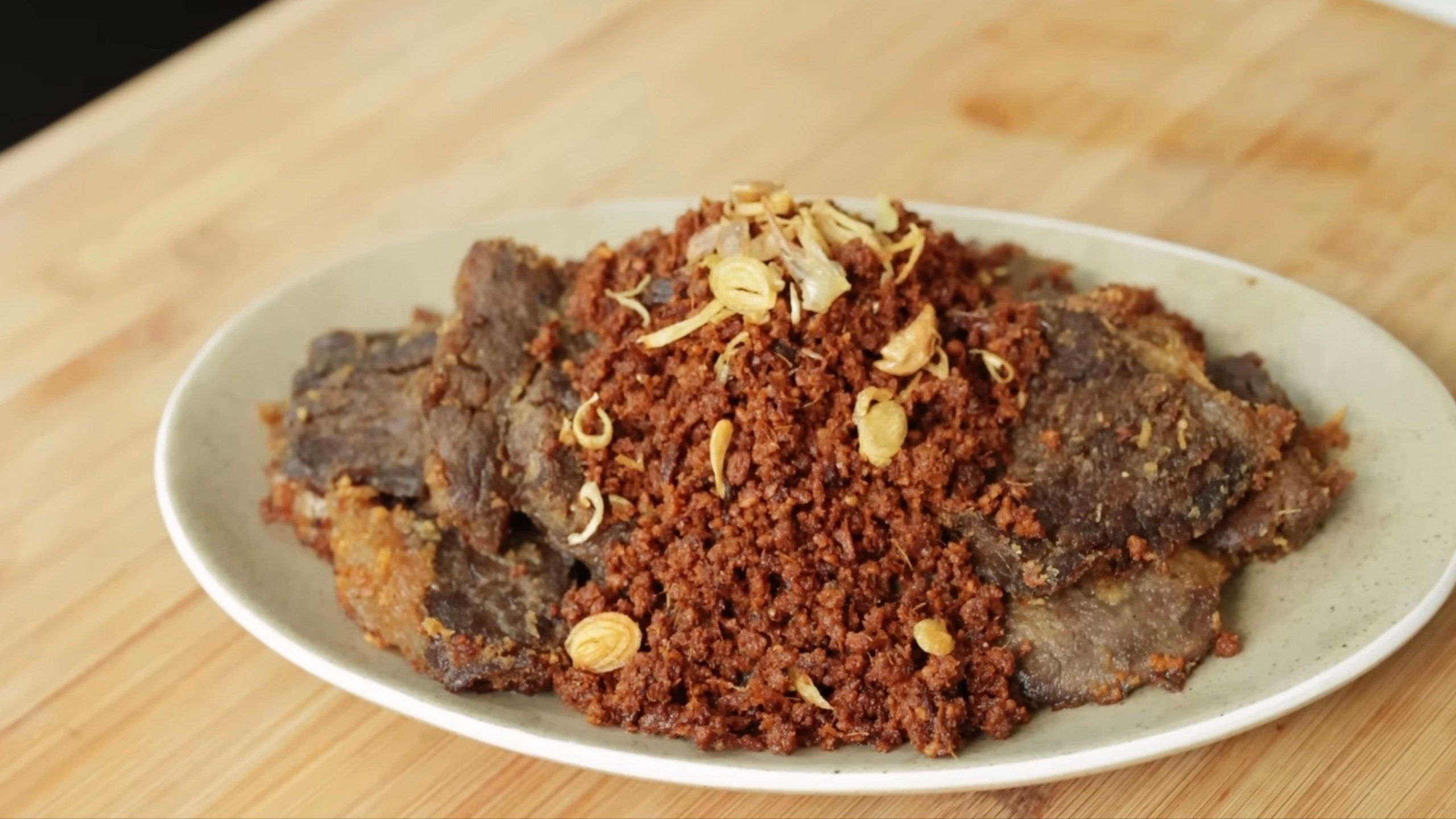 Cara Membuat Empal Serundeng Daging Sapi Empuk, Gurih, dan Lezat