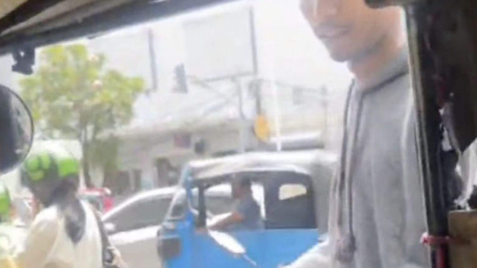 Polisi Cegah Aksi Pemalakan Sopir Bajaj di Tanah Abang
