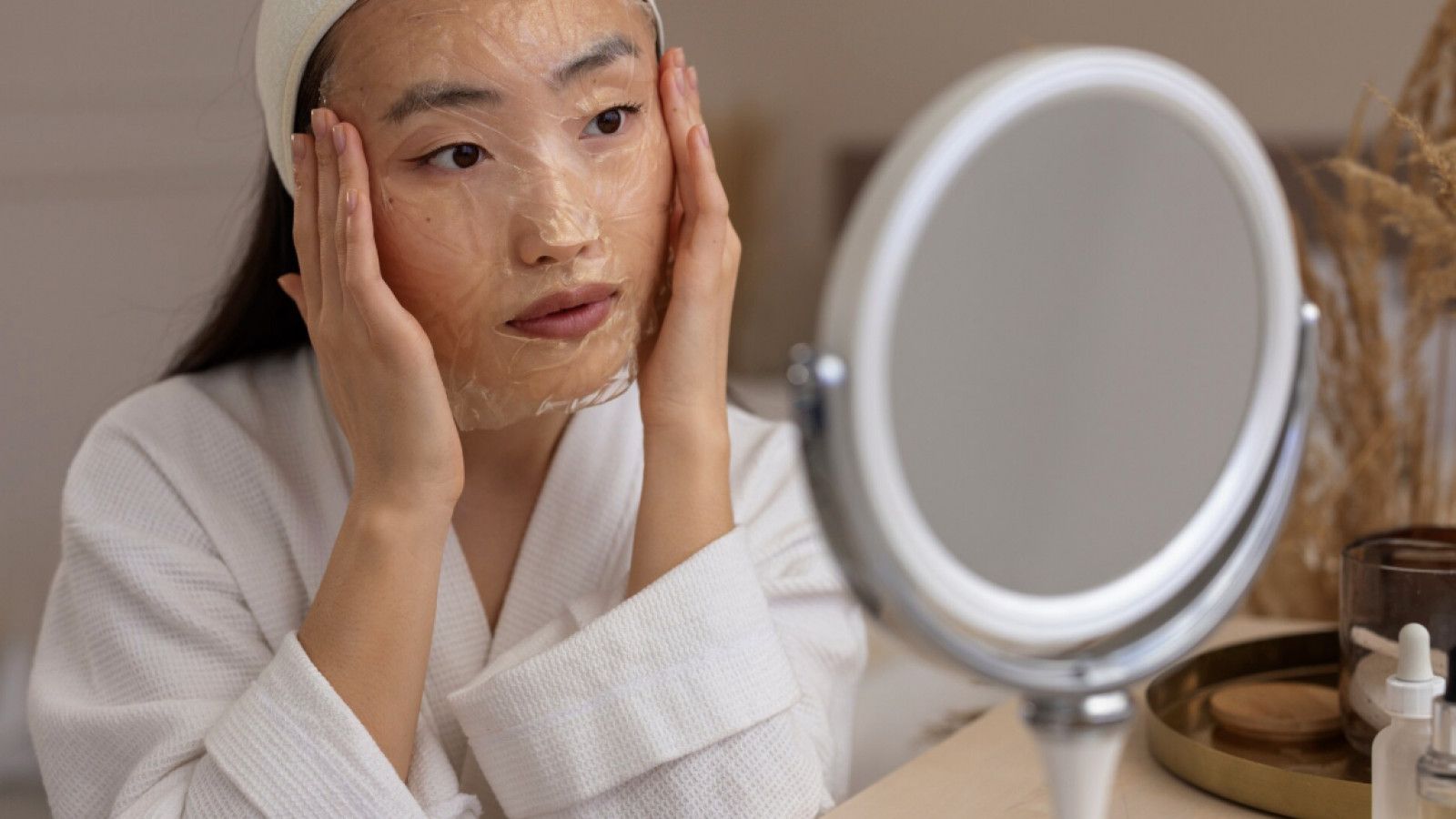 Strategi Efektif Memilih Skincare untuk Kulit Berminyak dan Berjerawat