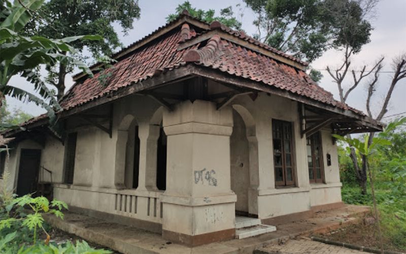 Jejak Arsitektur Kolonial di Tangerang Selatan: Warisan Sejarah yang Masih Tersisa