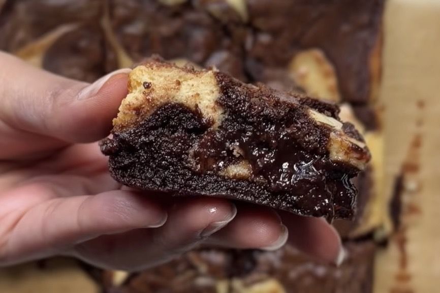 Seenak Dessert Cafe! Begini Resep Fudgy Cheesecake Brownies Lumer di Mulut