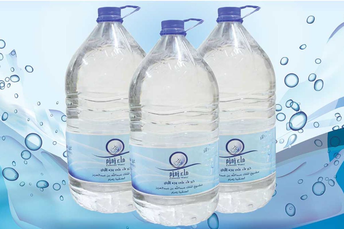 Sesuai Sunnah! Ini Adab dan Doa saat Minum Air Zamzam Agar Hajat Terkabul