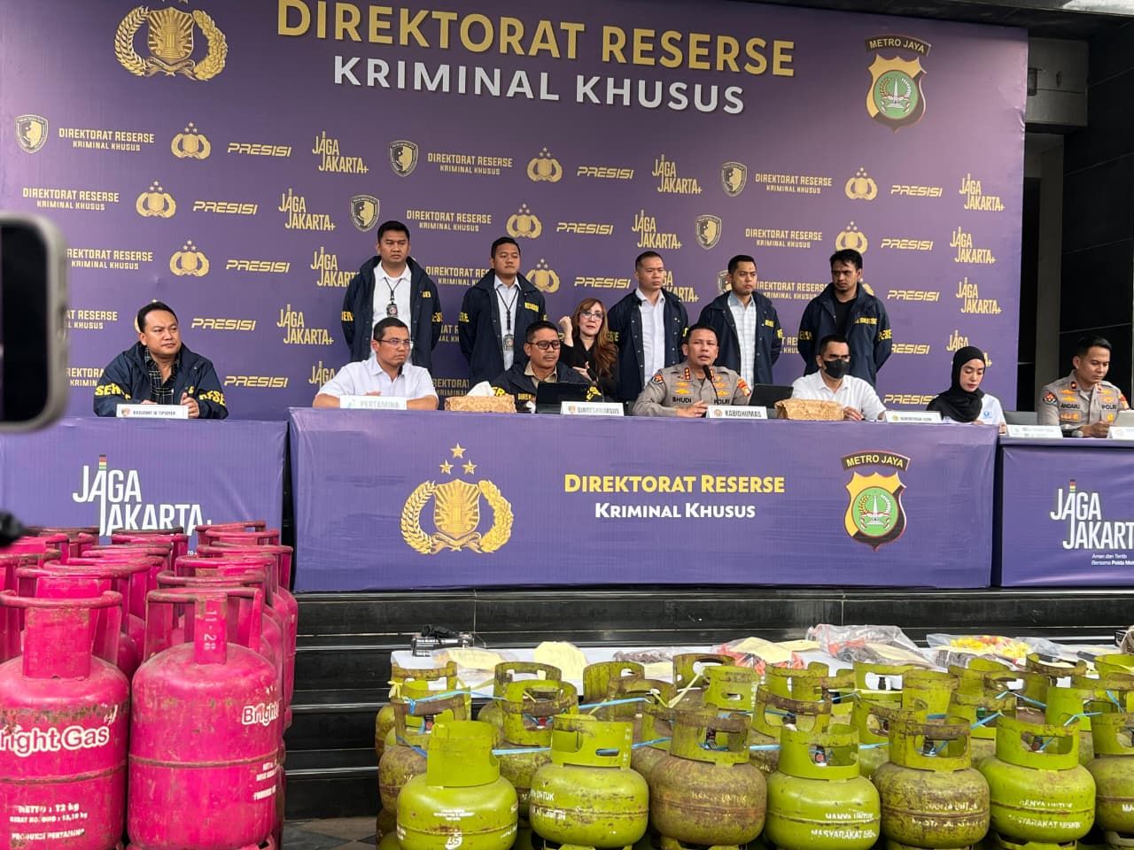 Polda Metro Bongkar Aktivitas Oplos Gas Elpiji di 6 Wilayah, Omzetnya Hampir Rp3 M!