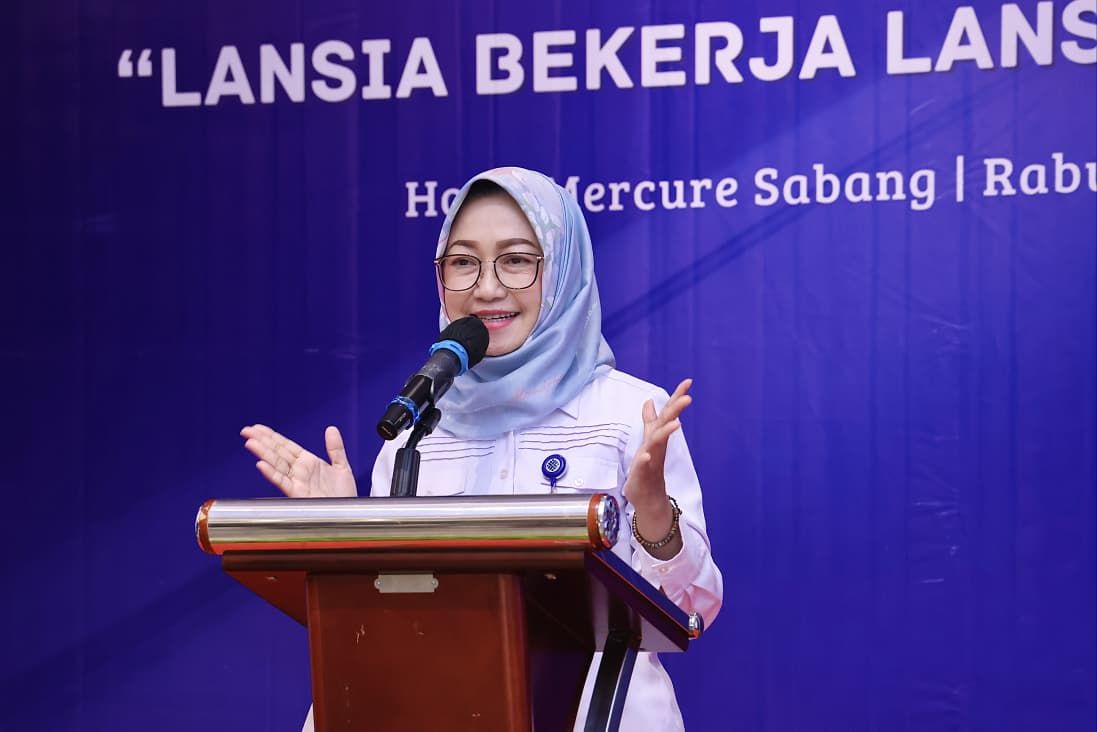 Jumlah Lansia Naik, Kemnaker Dorong Perusahaan Buka Lebih Banyak Peluang Kerja