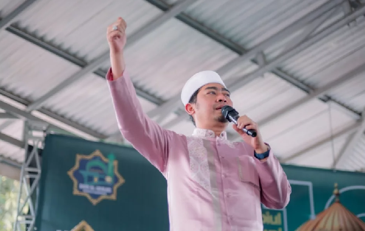 Ustaz Solmed Laporkan Lebih dari 10 Akun Sosmed ke Polda Metro, Terkait Apa?