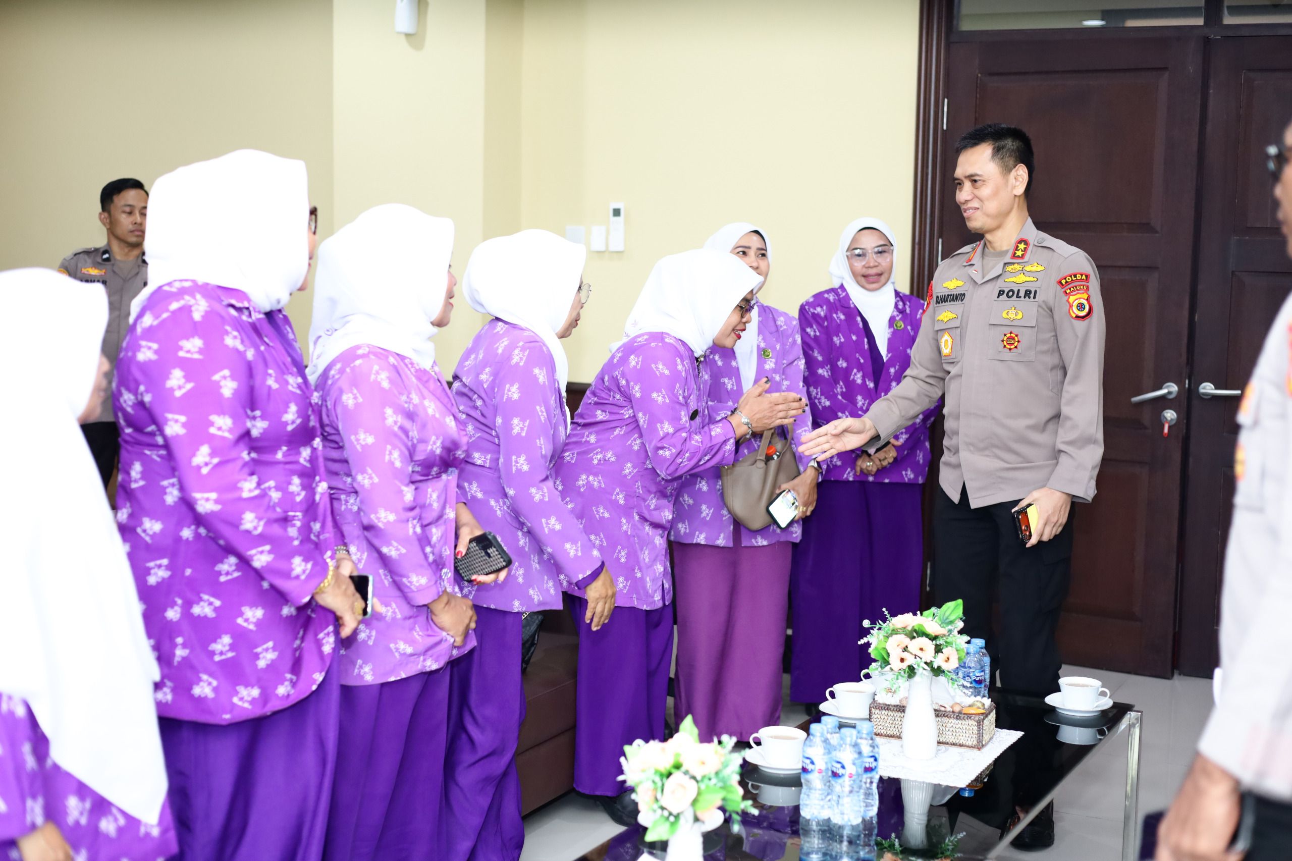 Kapolda Maluku Gandeng Organisasi Perempuan, Tekan Konflik Sosial dan Kenakalan Remaja