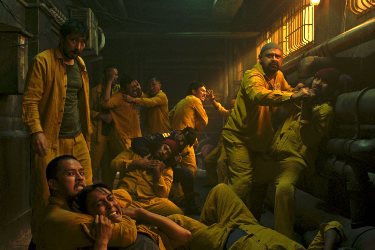 Review Film Ghost in the Cell, Horor Komedi Sarat Isu Sosial Khas Joko Anwar