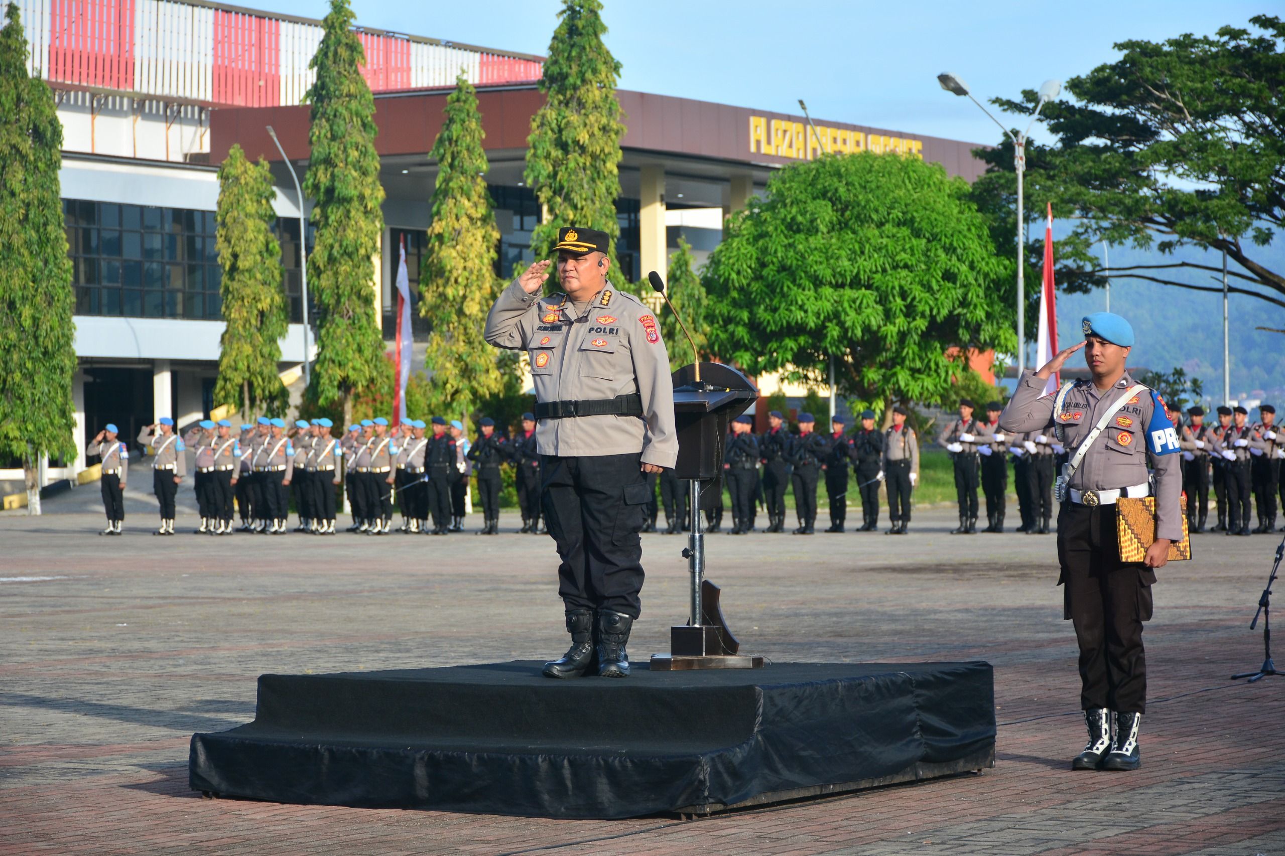 Hari Kesadaran Nasional, Karoops Polda Maluku Tekankan Integritas dan Pelayanan Tanpa Pamrih