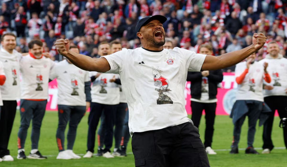 Bantai VfB Stuttgart 4-2, Bayern Munich Kembali Rajai Bundesliga