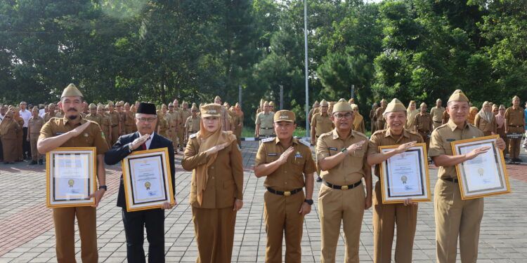 Bappeda Kuningan Raih Peringkat Terbaik Indeks Reformasi Birokrasi 2025
