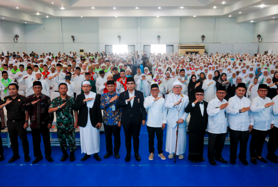 Jelang Berangkat, Jemaah Haji Medan Diingatkan Jaga Kesehatan dan Kekompakan
