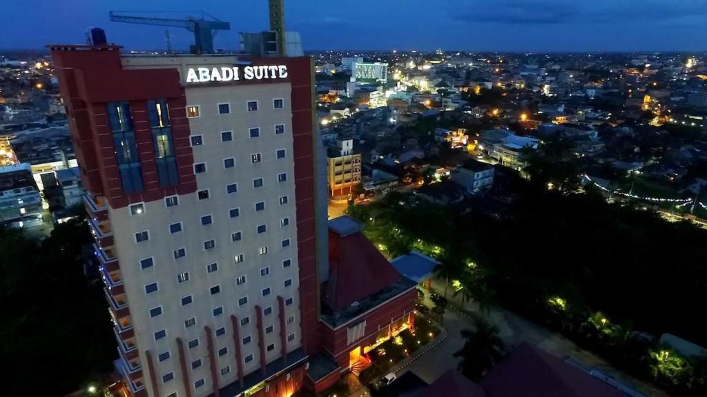 Megah dan Ikonik! Inilah 5 Gedung Tertinggi di Jambi yang Wajib Kamu Tahu