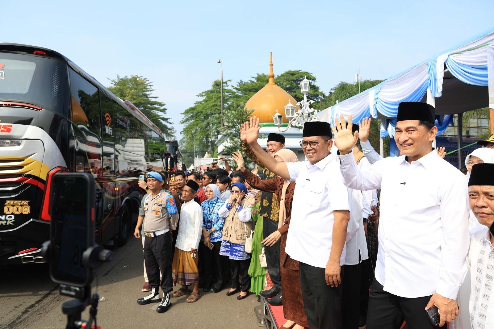 Kloter Ke Tiga Jemaah Haji dari Kabupaten Serang Diberangkatkan