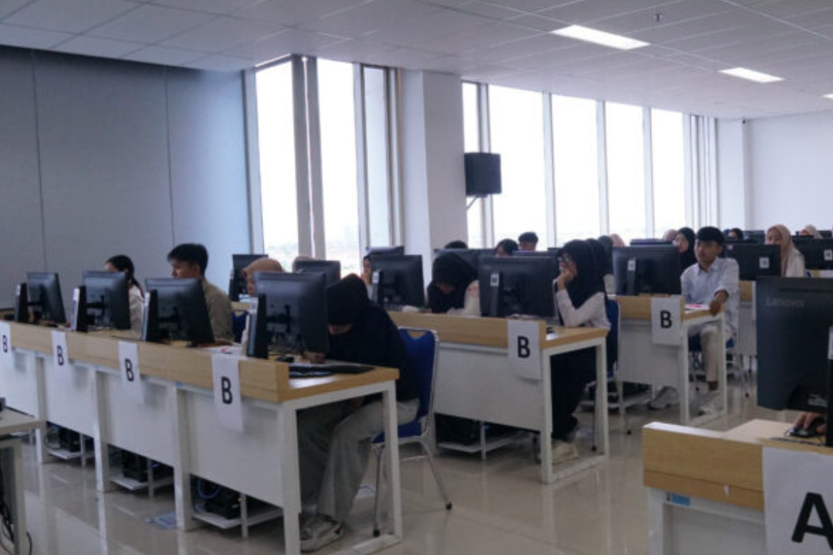 ITS Terapkan Teknologi AI Face Recognition dan Keamanan Ketat di UTBK SNBT 2026