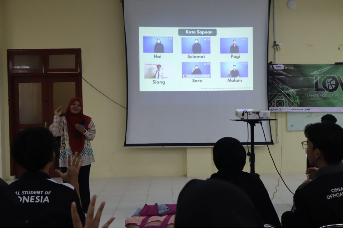 CIMSA FK USK Gelar Pelatihan Bahasa Isyarat : Tingkatkan Akses Kesehatan bagi Pasien Tunarungu