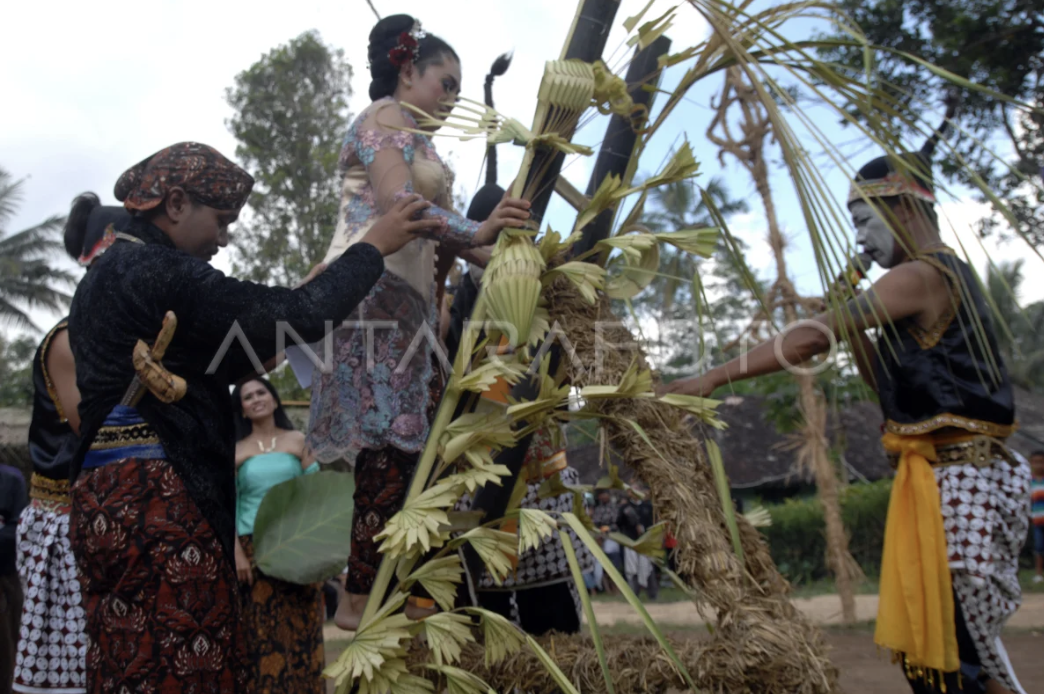 Loro Pangkon, Simbol Moral dan Kejantanan dalam Tradisi Pernikahan Malang