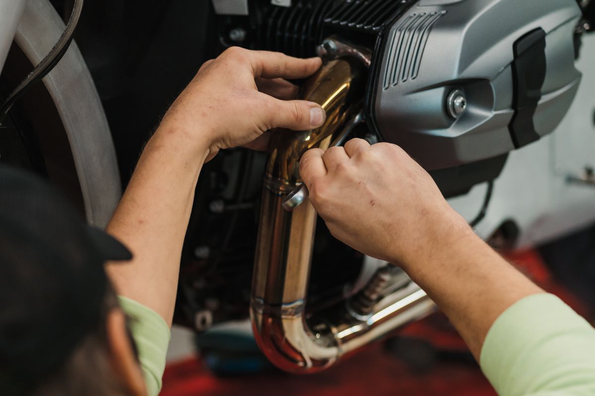 Apa Itu Quick Shifter? Fungsi, Cara Kerja, dan Keuntungannya untuk Motor