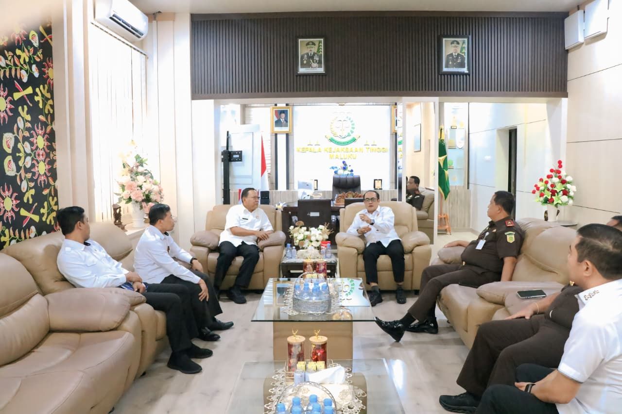 Perkuat Sinergitas, Kajati Maluku Rudy Irmawan, Sambut Kedatangan Silaturahmi Kakanwil BPN