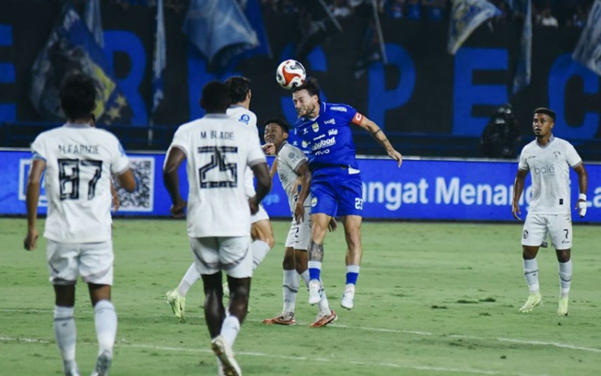 Persib Imbang Lawan Arema FC: Persaingan Juara Super League Musim Ini Makin Menantang!