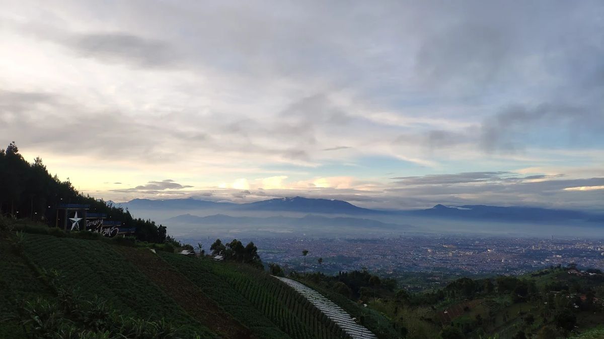Bandung Gelap, Langit Terang: 5 Tempat Paling Pas untuk Merayakan Hari Bumi 2026!