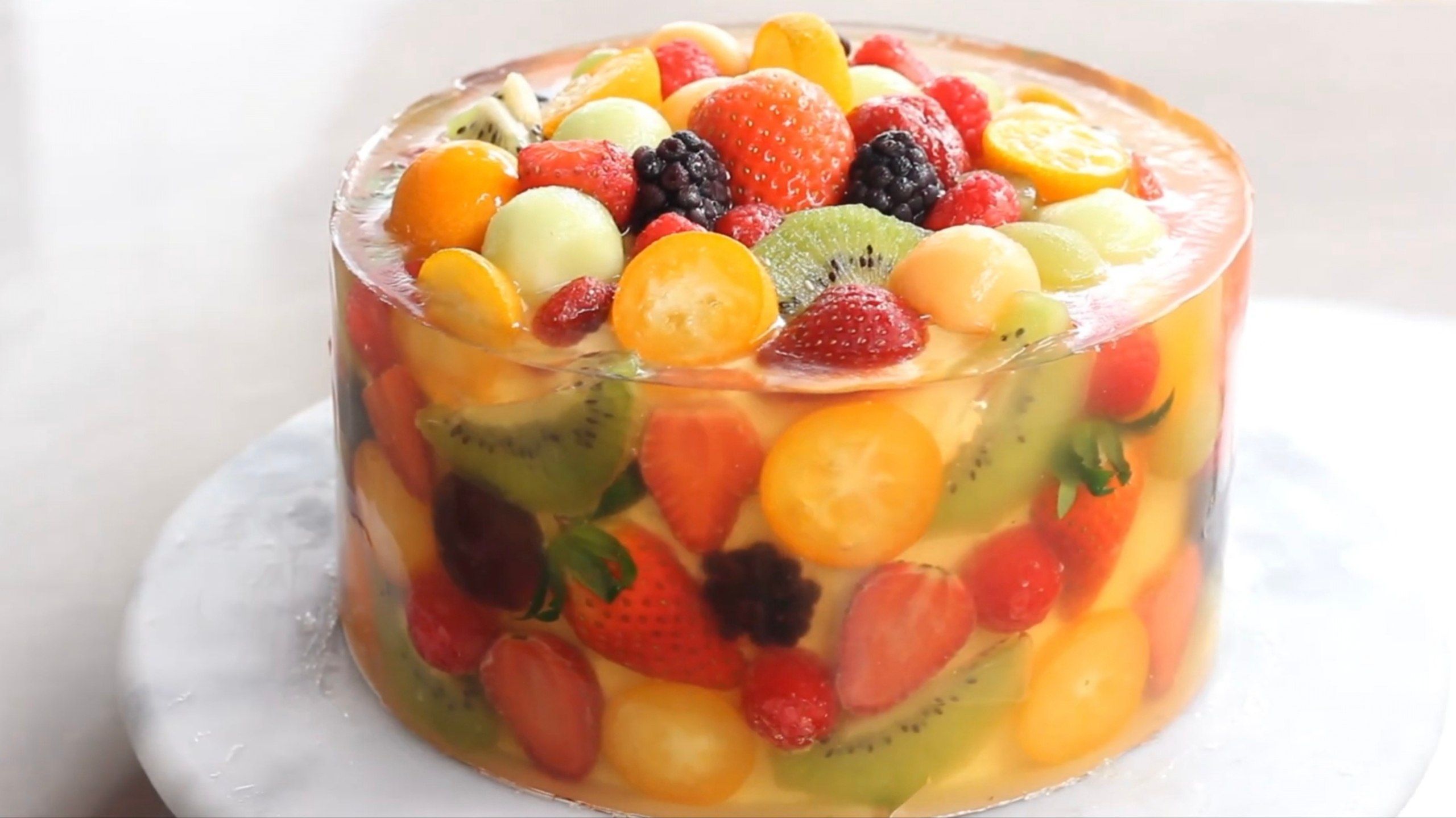 Resep Fruit Jelly Sponge Cake Lembut dan Segar, Bikin Nagih