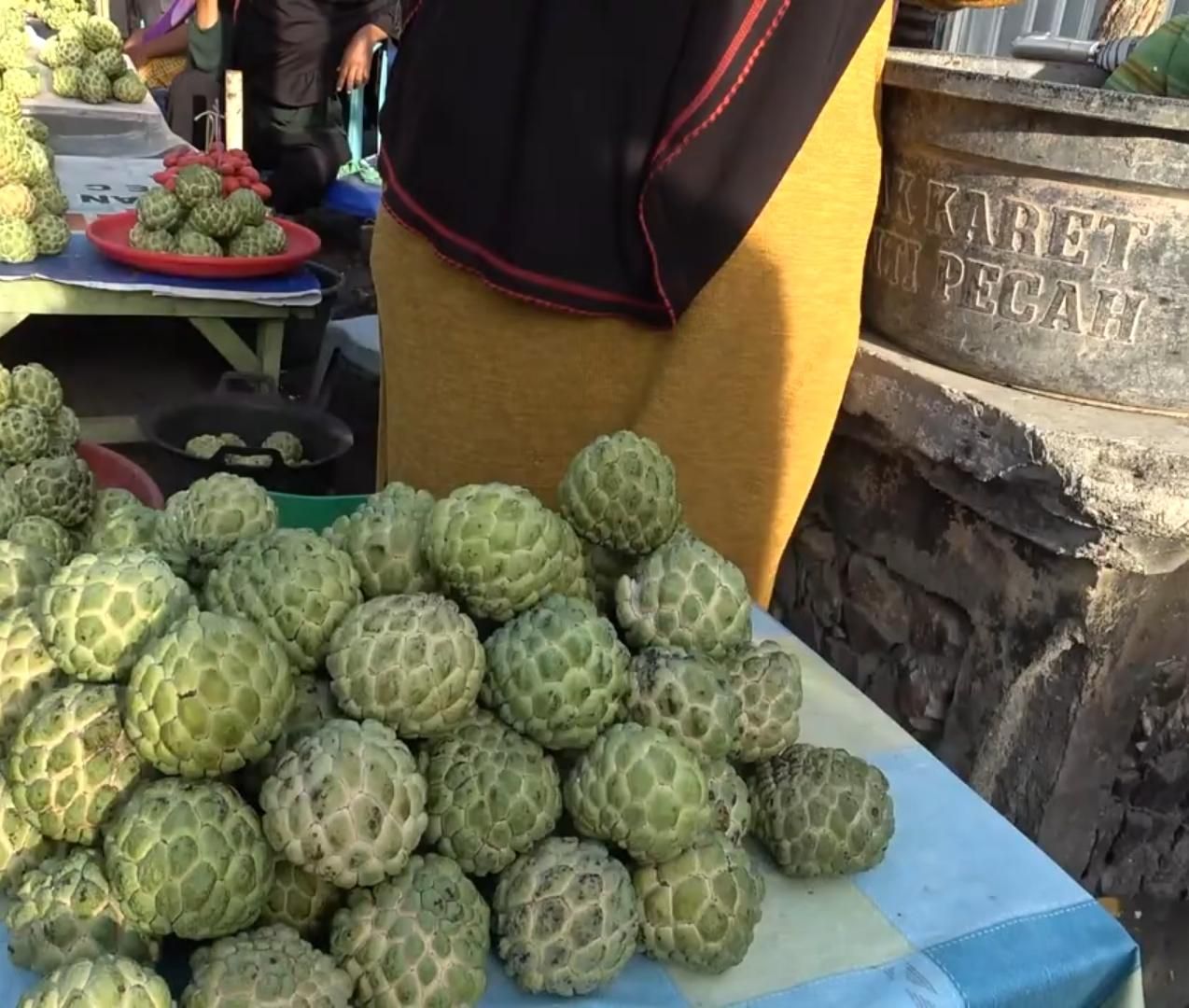 Garoso, Buah Khas Bima yang Selalu Dinanti Musimnya