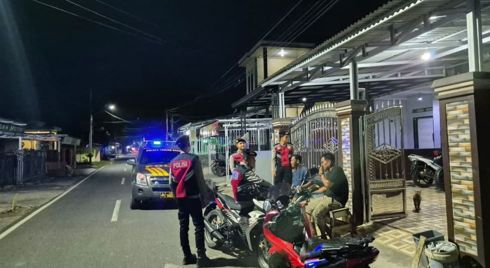 Perkuat Keamanan Wilayah, Sat Samapta Polres Tanjab Barat Intensifkan Patroli Malam