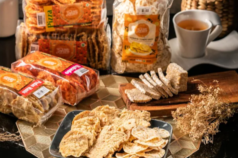 Keripik Tempe, Oleh-Oleh Asli Malang yang Tetap Bertahan di Tengah Tren Kue Artis