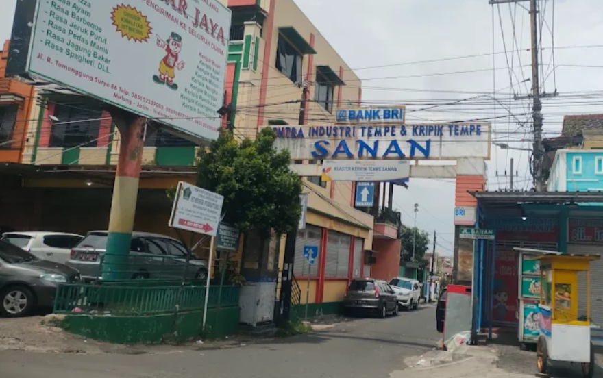 Kampung Sanan. Dari Tempe Rumahan Jadi Ikon Kripik Khas Malang