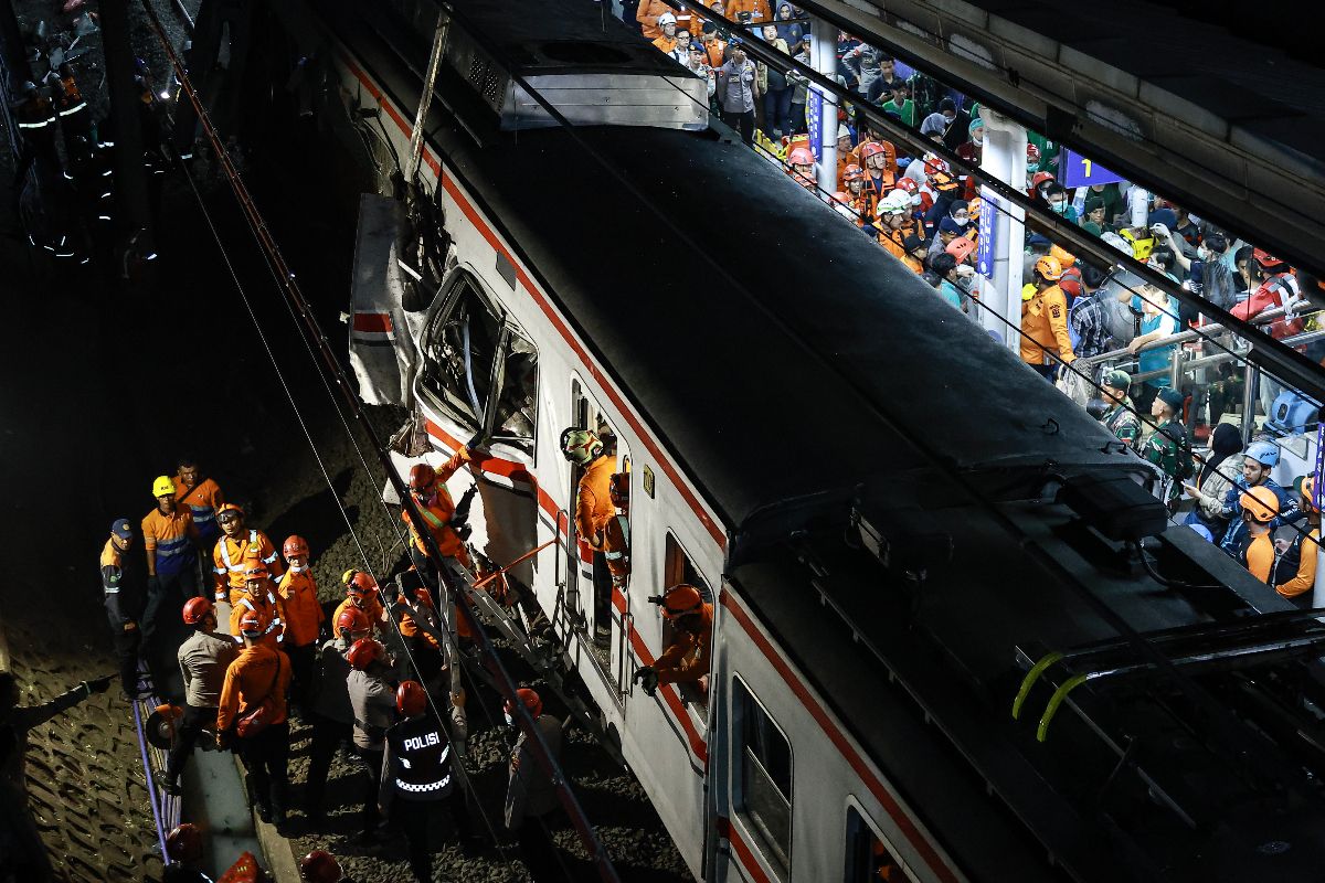 Stasiun Bekasi Timur Ditutup Sementara, Perjalanan KRL Hanya Sampai Bekasi