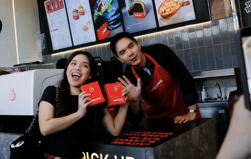 Black Toast Unik dengan Saus Korea Bakal Jadi Camilan Booming di 2026