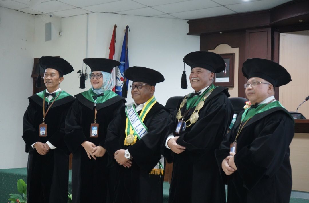 Atasi Pengangguran SMK, Sidang Doktor Ketua Komisi D DPRD DIY Dwi Wahyu Tawarkan Kurikulum Wisata Budaya di Hadapan Sultan HB X