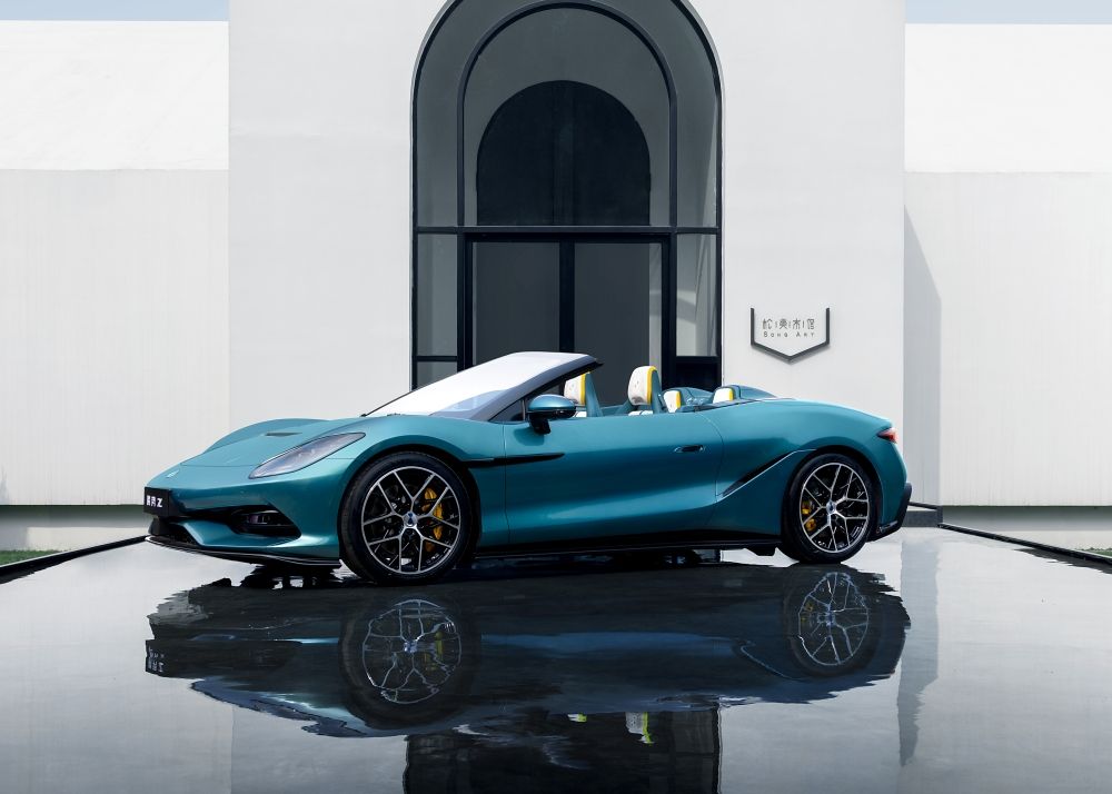 DENZA Z, Supercar Listrik 1.000 HP yang Bisa Drift Otomatis