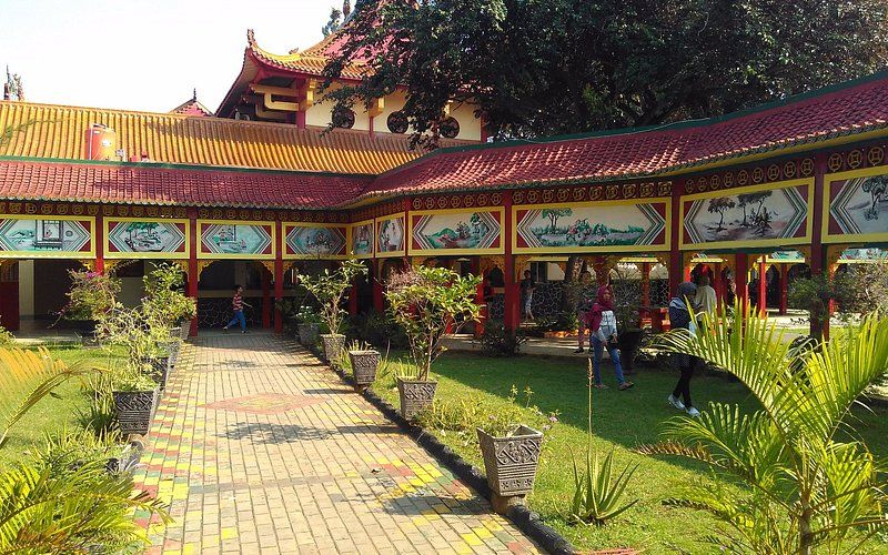 Vihara dan Klenteng Jadi Pusat Ibadah Umat Buddha di Kabupaten Serang