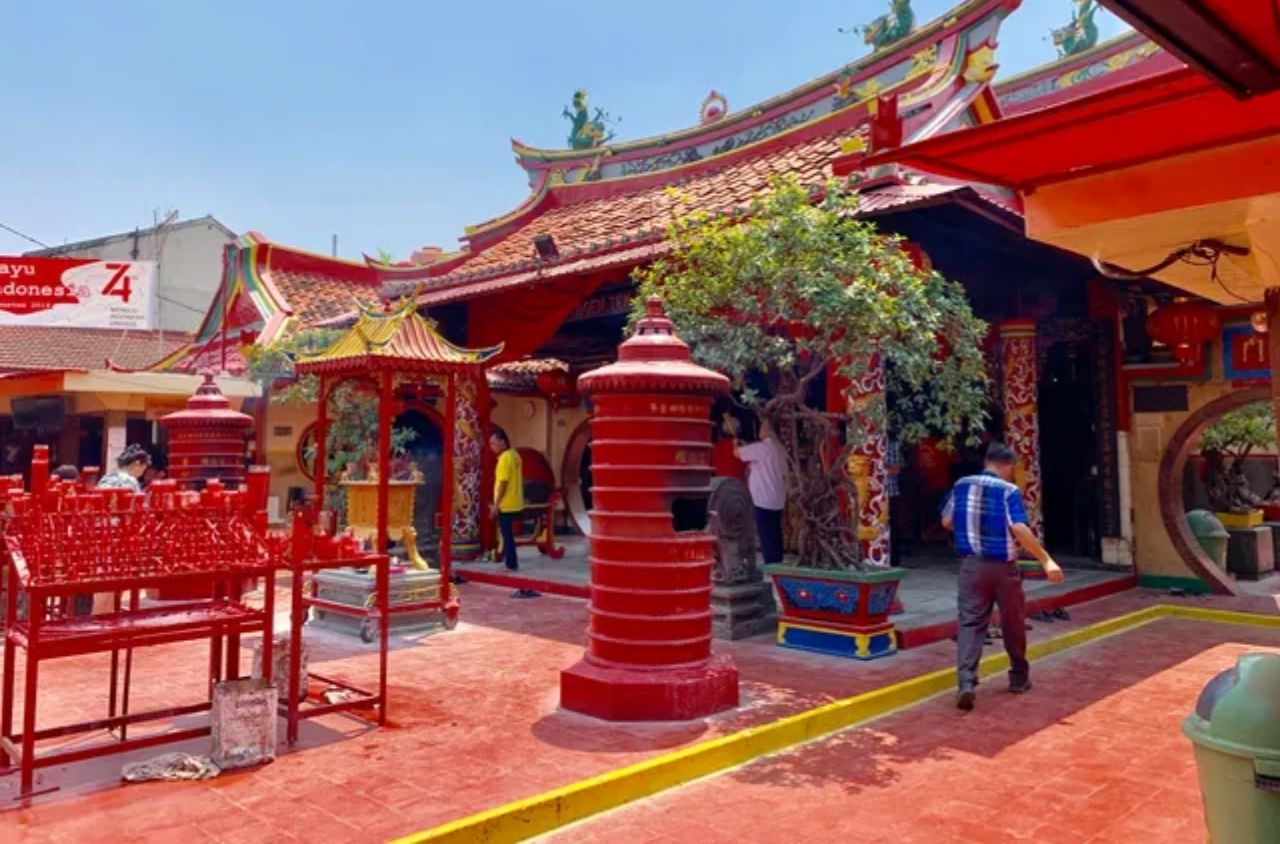 Vihara dan Tempat Ibadah Umat Buddha di Kabupaten Tangerang, Menjadi Pusat Pembinaan Spiritual dan Sosial