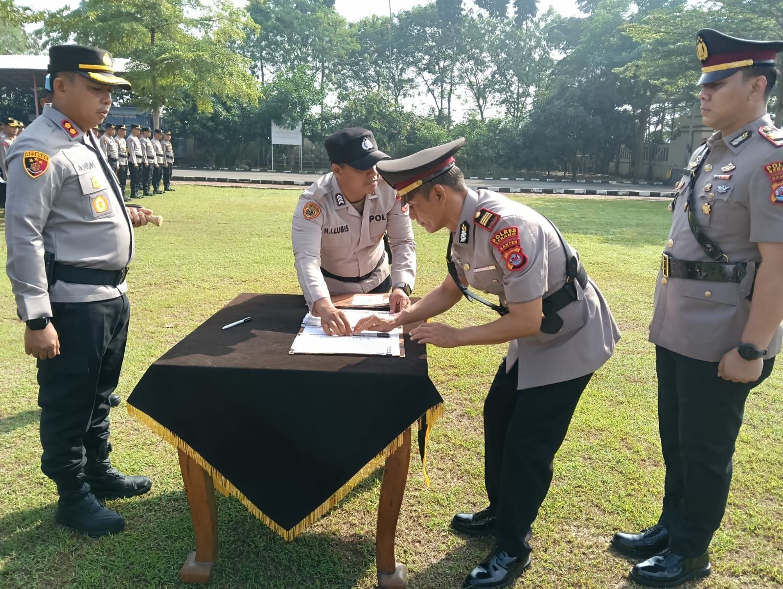 Kapolsek Cikande dan Kasatlantas Polres Serang Dirotasi