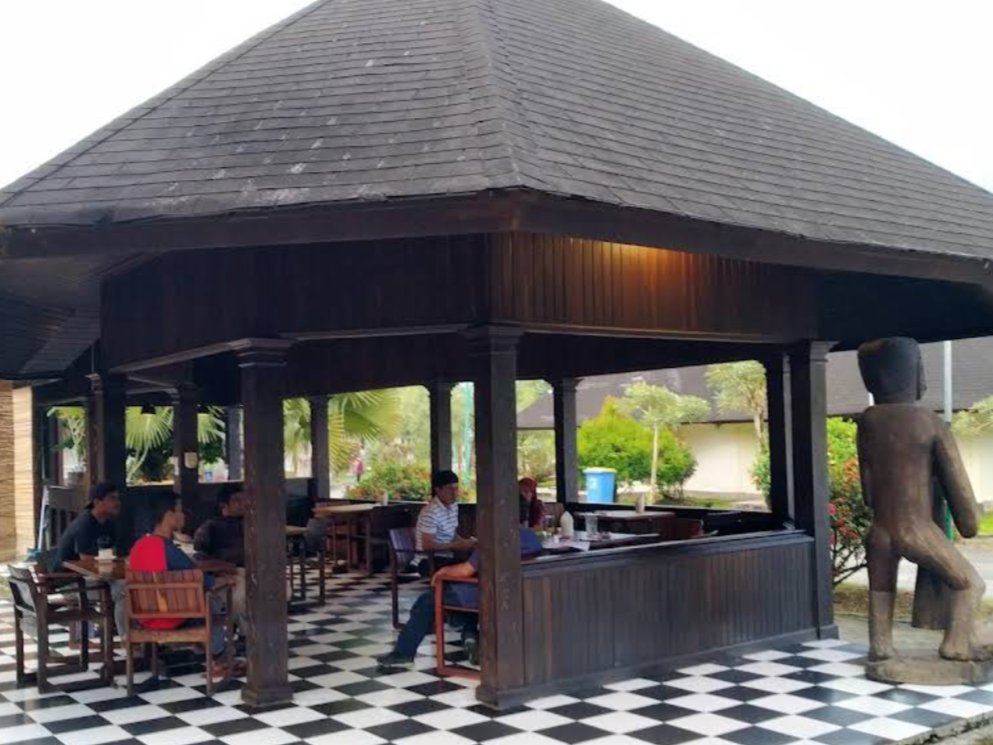 Tiga Kafe di Timika Rekomendasi Warga Lokal untuk Nongkrong di Malam Hari
