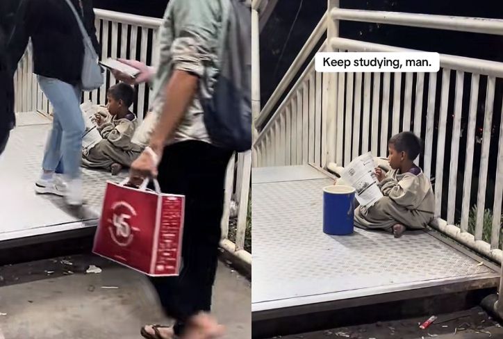 Anak Berkostum Badut Ini Tetap Semangat Baca di Pinggir Jalan, Bikin Haru Warganet