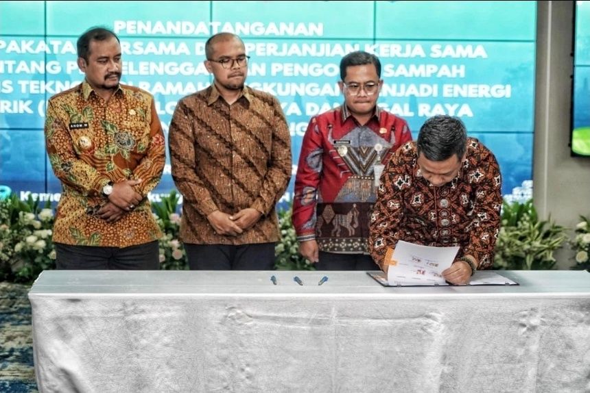 Wali Kota Aaf Tandatangani MoU PSEL Pekalongan