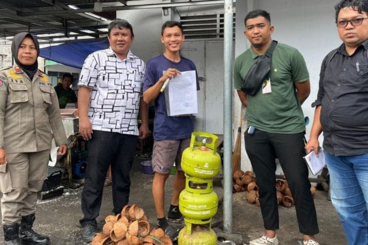 Dinas Perdagin Kota Gorontalo Temukan LPG 3 Kg Dijual Rp30 Ribu