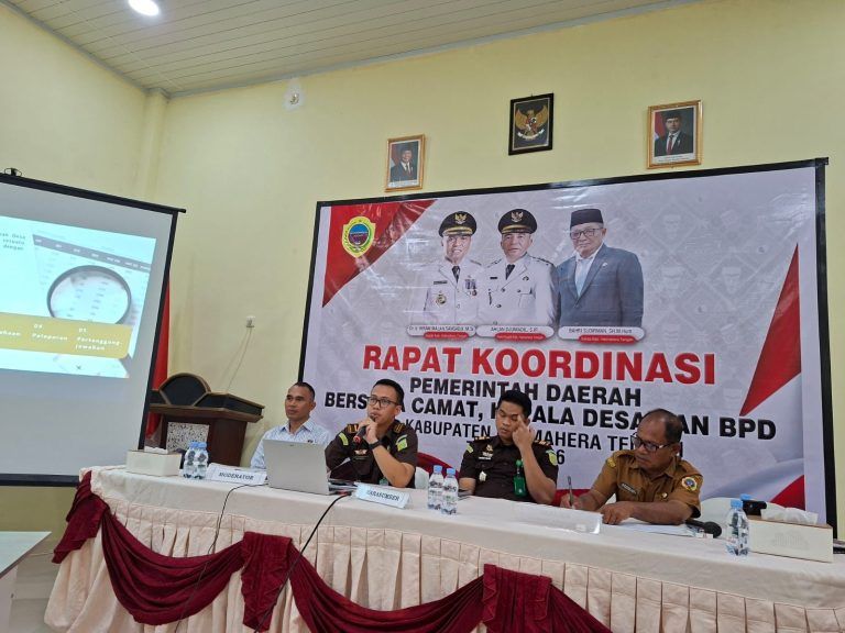Sekda Halteng Buka Rapat Kerja, Tetapkan Isu Strategis dan Fokus Pembangunan Daerah
