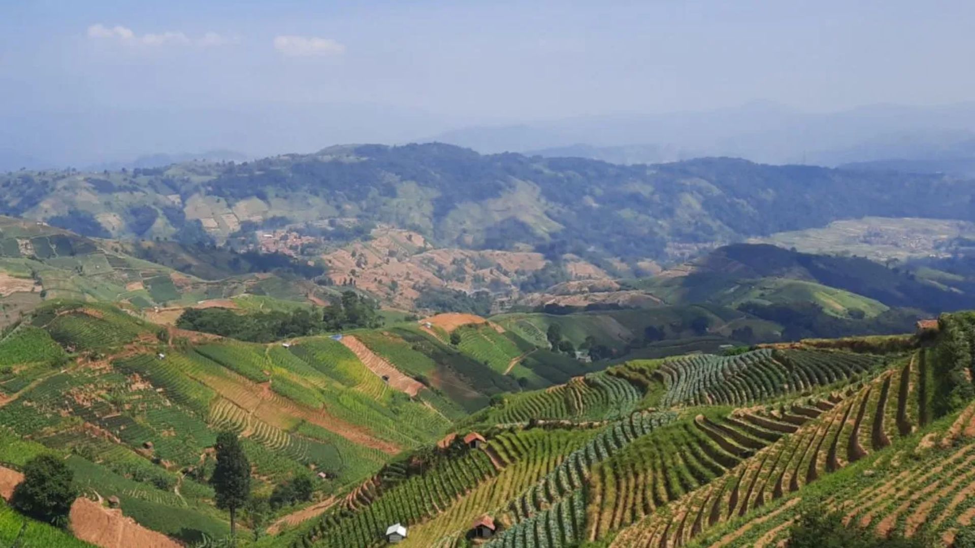 Panyaweuyan Majalengka, Perpaduan Wisata dan Sentra Bawang Merah