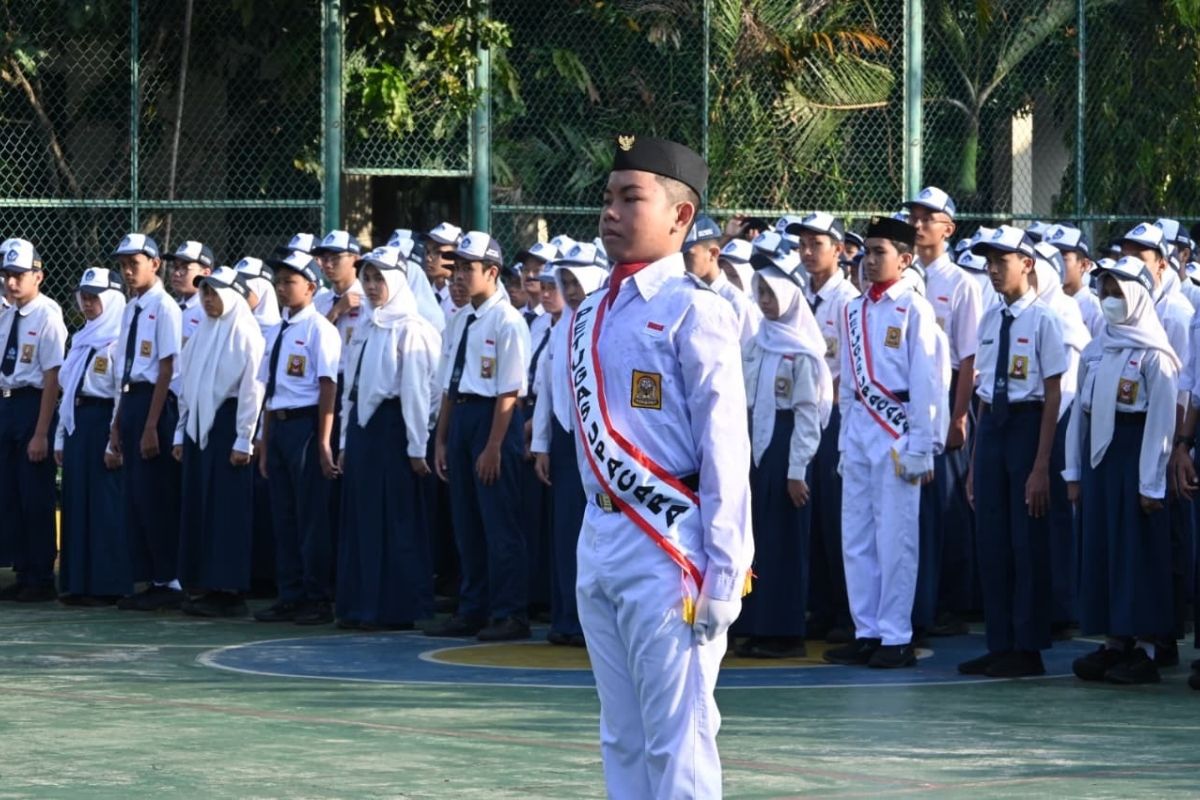 Pedoman Resmi Upacara Hardiknas 2026 dari Kemendikdasmen Beserta Susunan Acaranya